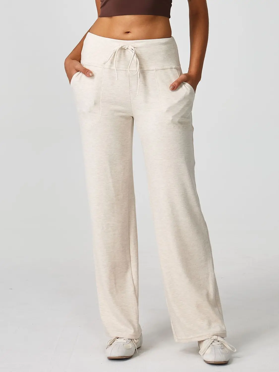 กางเกงกีฬาลำลองทรงหลวมสำหรับผู้หญิง เอวสูง ผ้าอื่นๆ 00% คอลเลคชั่นฤดูร้อน ผลิตในจีน