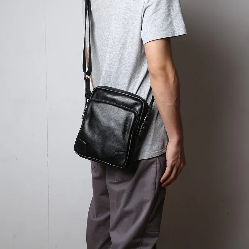 

Casual Top Layer Cowhide Crossbody Bag Men's Leather Versatile Small Backpack Single Shoulder Bag Soft Leather Simple Small Bag