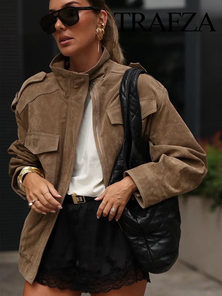 

TRAFZA Female Autumn High Street Turtleneck Pocket Decoration Zipper Solid Coats Women's New Fashion Long Sleeves Casual Jackets
