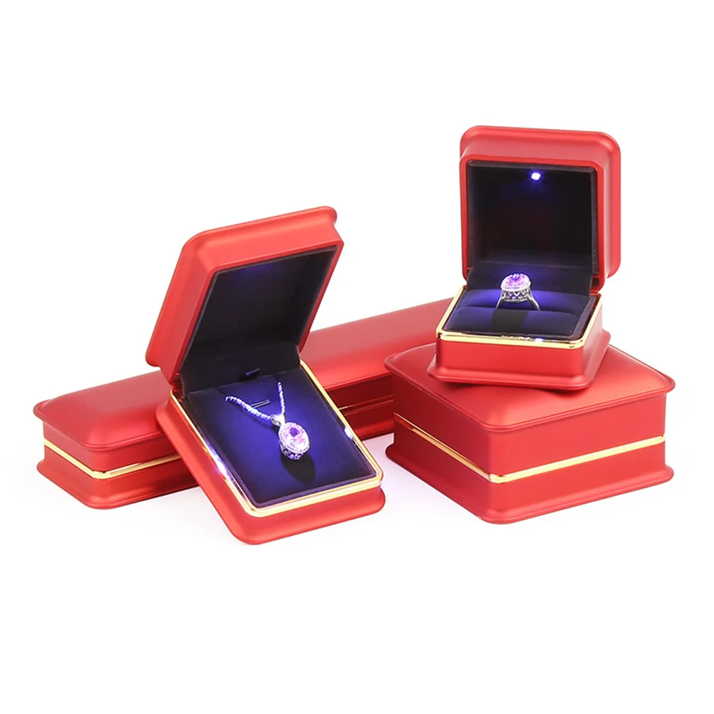 

Изысканная шкатулка для украшений с LED-подсветкой, красный футляр для хранения и демонстрации ожерелий, серег, органайзер для ювелирных изделий, подарочная коробка
