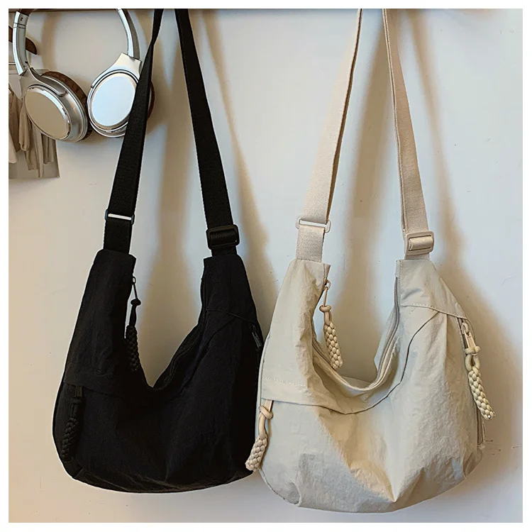 

2025 Summer New Style Versatile Shoulder Bag, Travel Crossbody Bag, Washed Wrinkled Nylon, Retro Casual, Lightweight Dumpling Ba