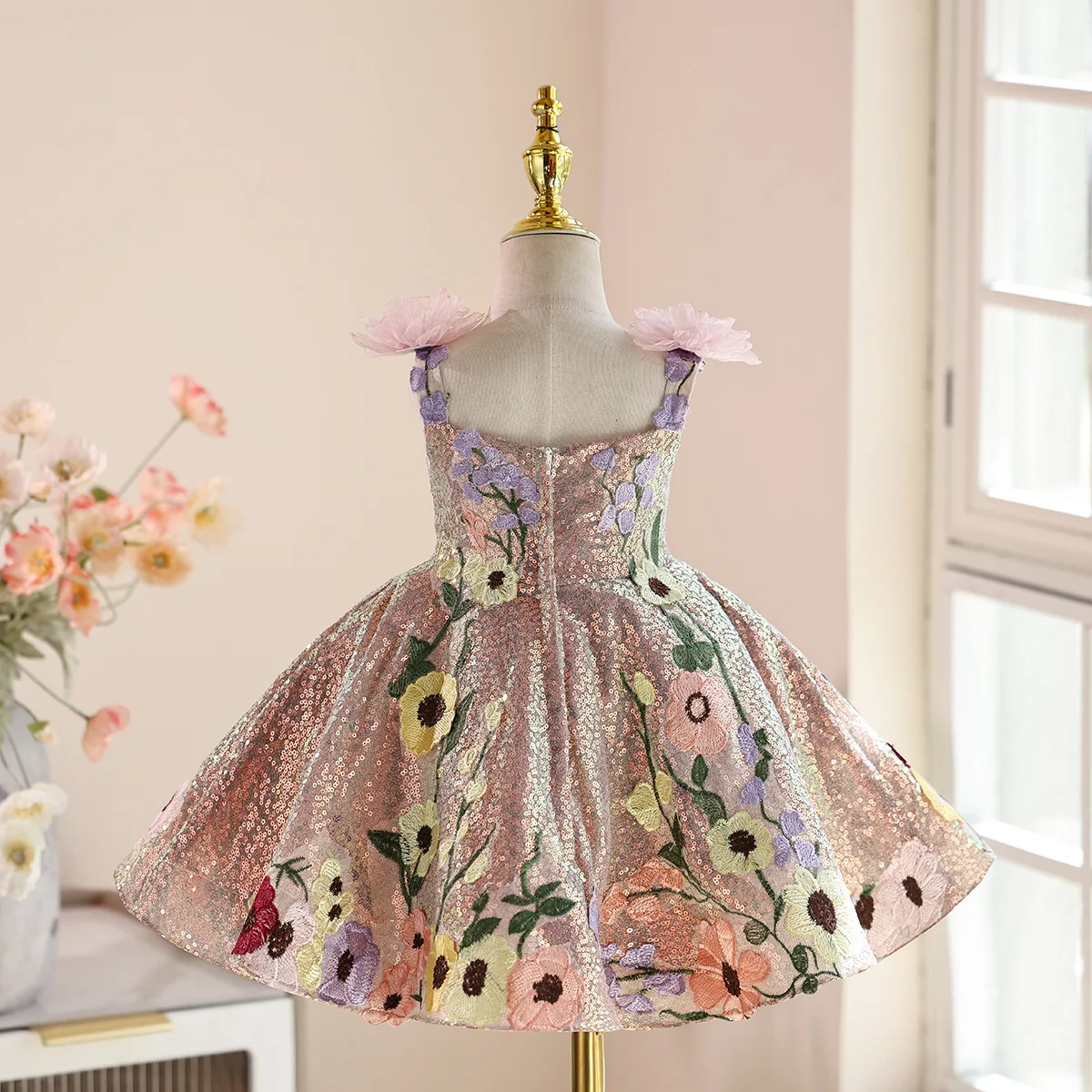 Girls A4605 Vestidos New Children's Princess Costume Host's Piano Performance Birthday Party Dresses