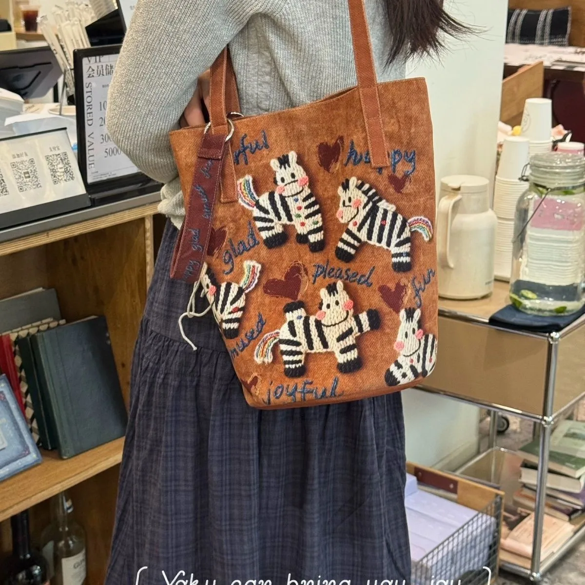 

Creative Cute Zebra Embroidery Handbag Casual Canvas Ladies Commuter Shoulder Handbag