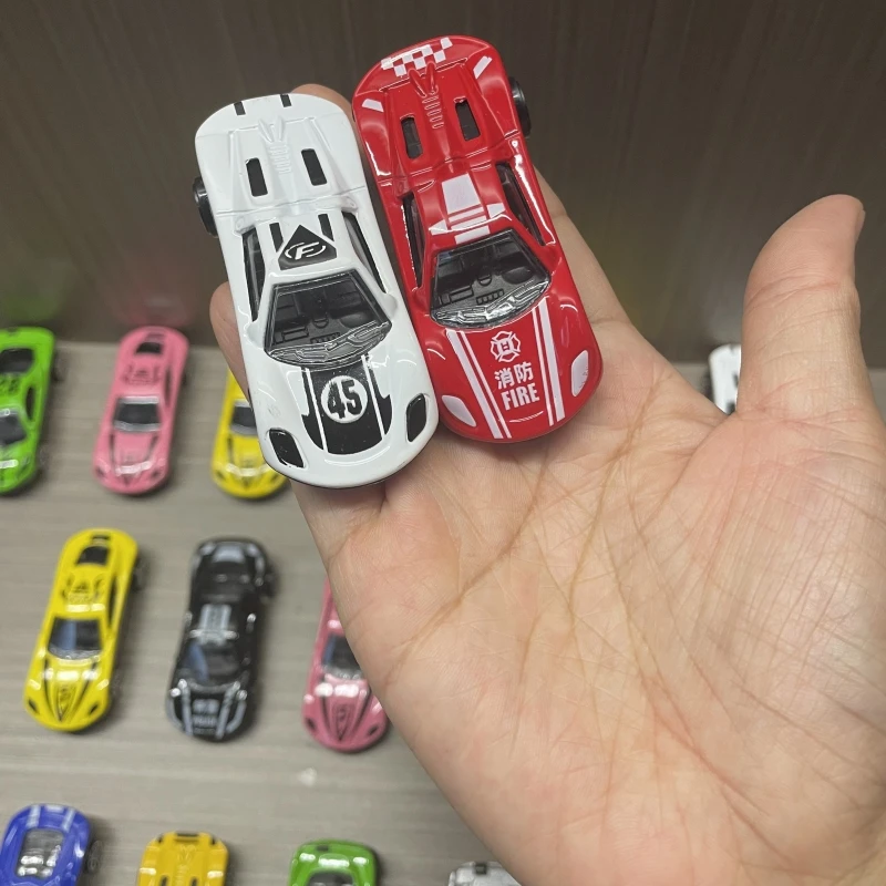 Modèle de voiture de sport de course de poche en alliage moulé sous pression pour enfants, mini voiture de simulation, véhicules de collection, jouets, 6-36 pièces