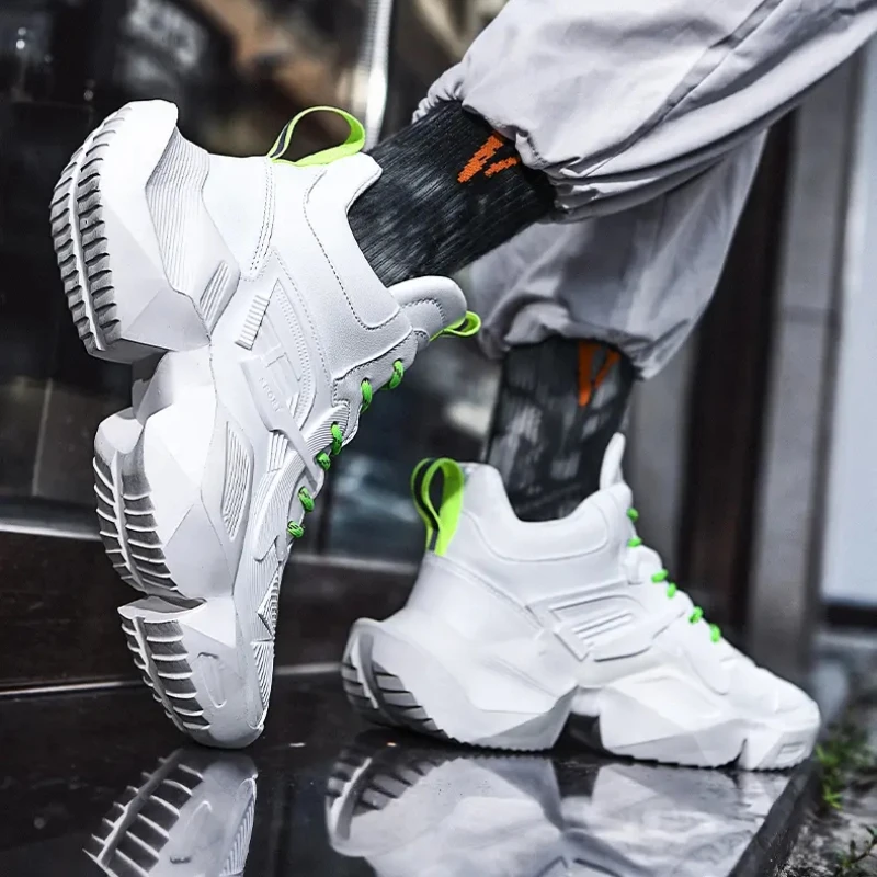 2023 autunno New High-top White Sneakers da uomo Chunky scarpe da uomo aumenta la moda Casual Plus Size Zapatillas smorzamento scarpe da Tennis