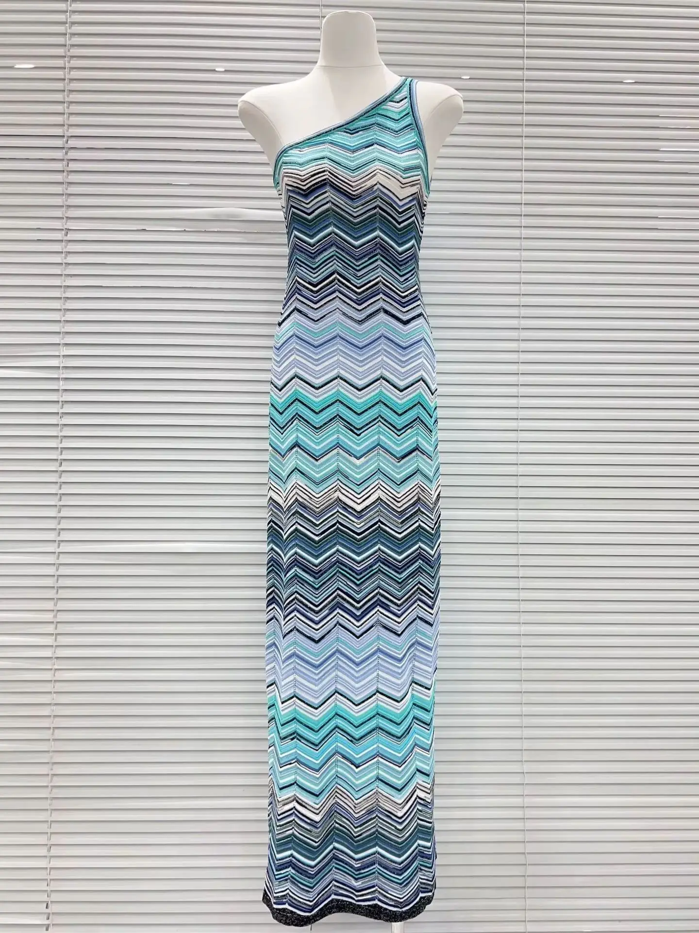 

Diagonal Collar Women Blue Knitted Maxi Dress Summer Zigzag Striped Sleeveless High Waist Holiday Slim Robe