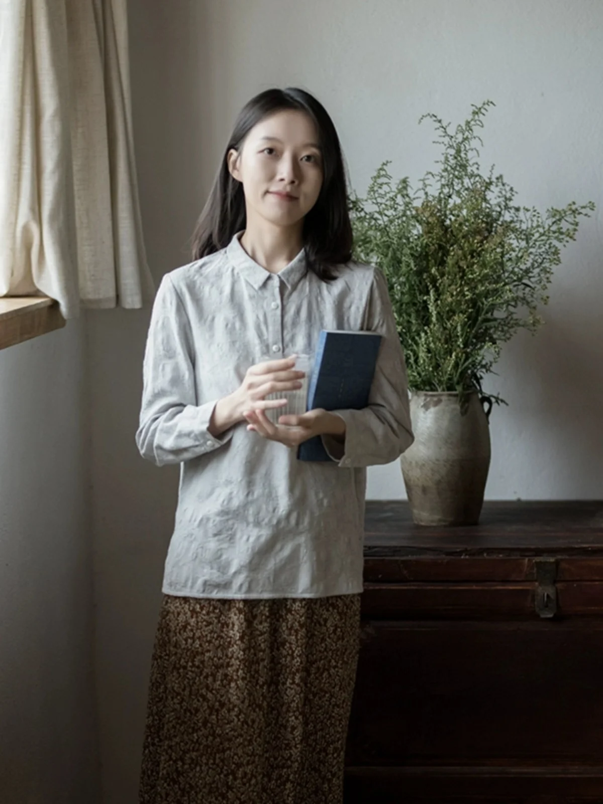 

Ele Long Sve Floral Embroidery irt Collar Retro Artistic Design Cotton Linen Blend Straight Cut Women's irt