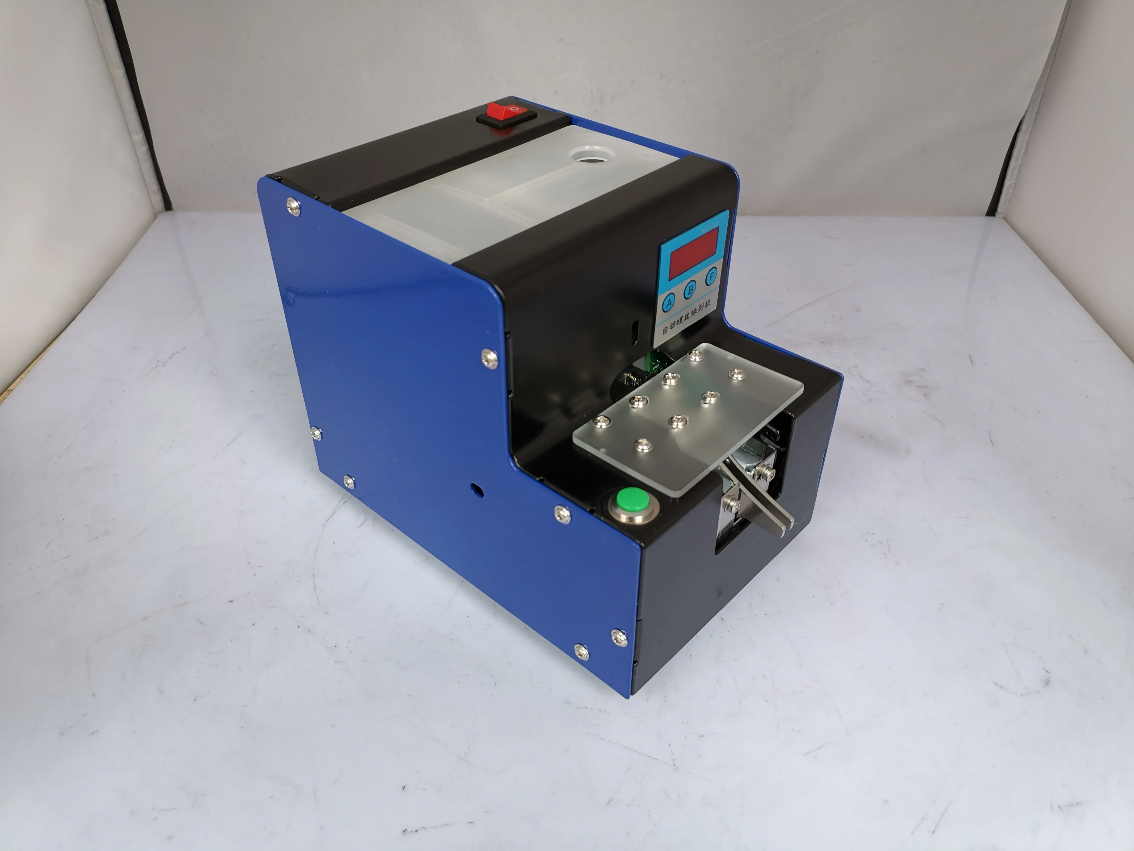 FA-590A automatic screw counting machine, hardware store screw counting machine, point screw counter Track 1-5mm adjustable