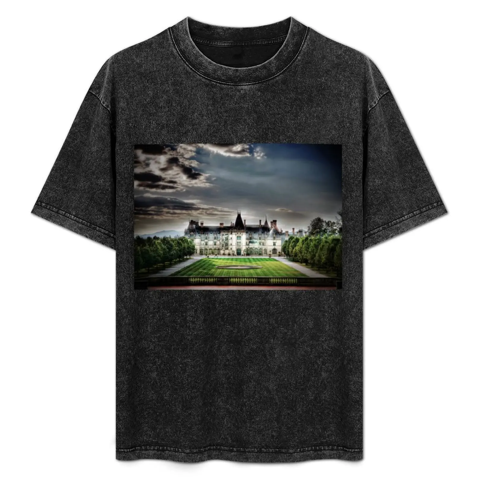 

Biltmore House T-Shirt Plus Size Lightweight Tee Shirt