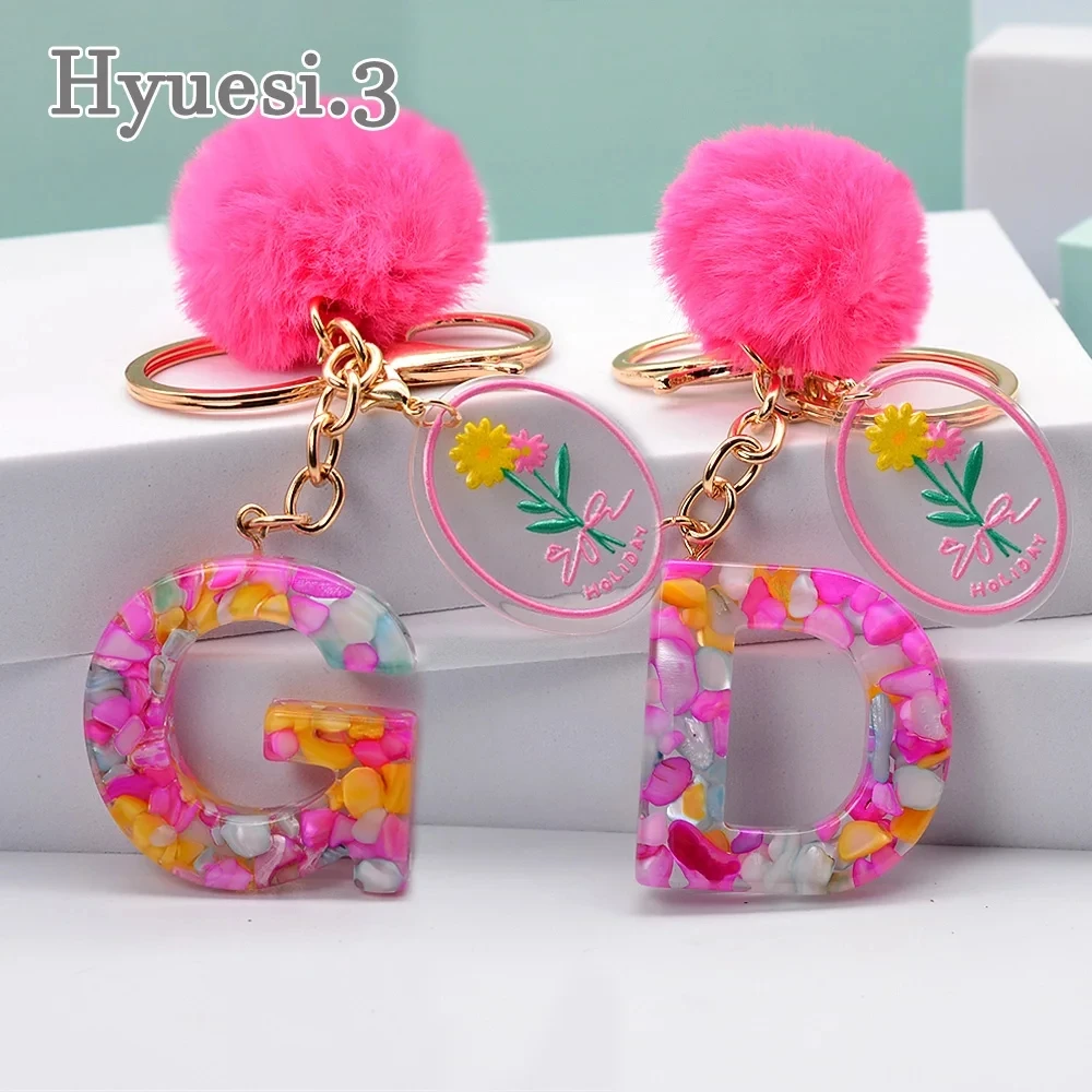 Mode Acryl Letter Sleutelhangers Vrouwen Handtas Bedels Roze Pompom Bloem Hanger 26 Alfabetten Sleutelhangers Meisjes Sieraden Geschenken