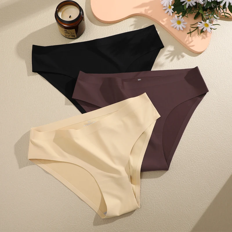 FINETOO 3Pcs/Set Seamless Panties Women Sexy Underwear Ice Silk Solid Briefs Low Waist Underpants Girls Soft Ultra-thin Lingerie