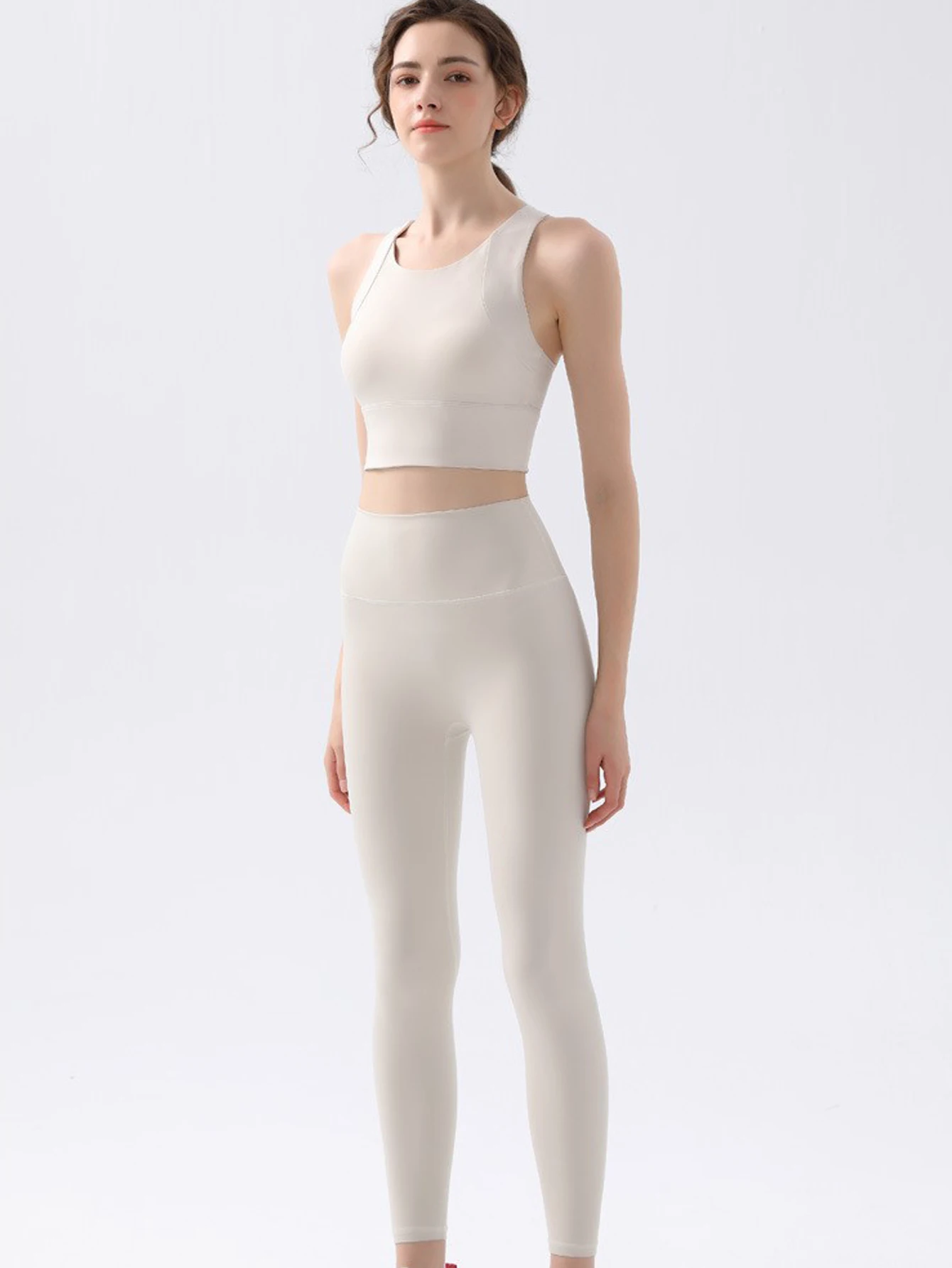 New high-intensity sports bra for women, tank top, high-waisted butt-lifting running pants, fitness yoga wear with built-in cup