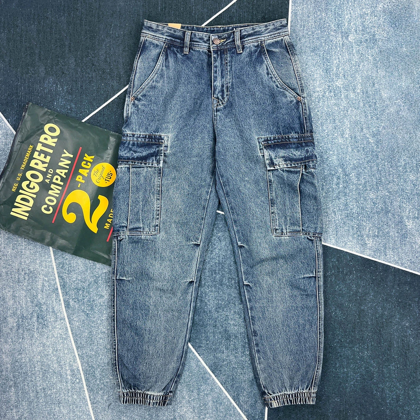 Heavy vintage washed cotton work jeans for men, loose straight multi-pocket distressed trousers