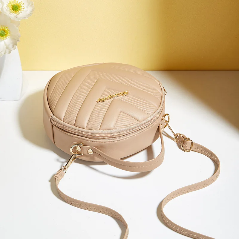 Solid Color Handheld Ladies Bags Small Round Bag 2024 New Fashion Versatile V-Pattern Diagonal Straddle Small Fresh Shoulder Bag