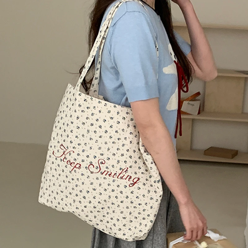 Casual Small Floral Shoulder Bag Fashionable Large Capacity Canvas Tote Bag