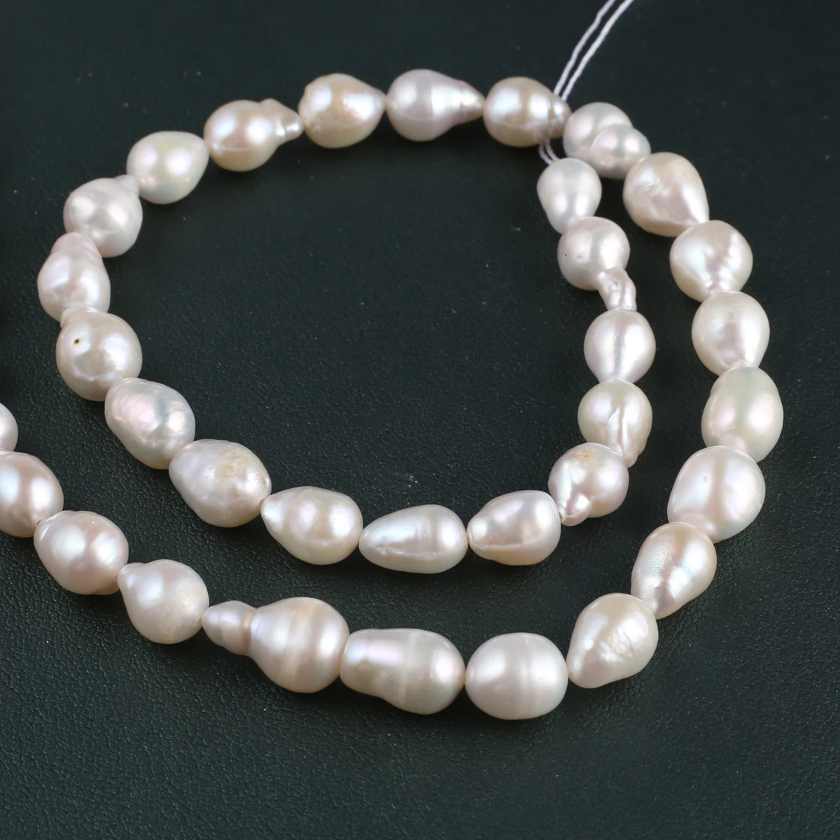 NONE Natural Baroque Pearl 7x10mm White 3