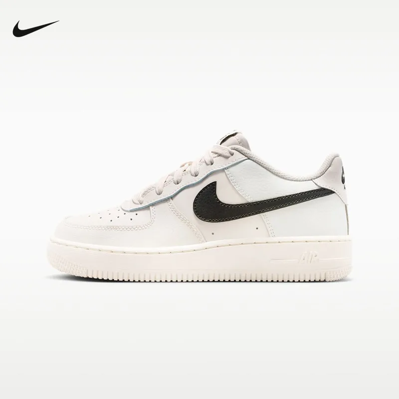 

Nike Air Force 1 Essential+ GS Sneakers, Leather Air-Sole Cushion Phantom Black Retro Casual Shoes for Youth IO7958-001