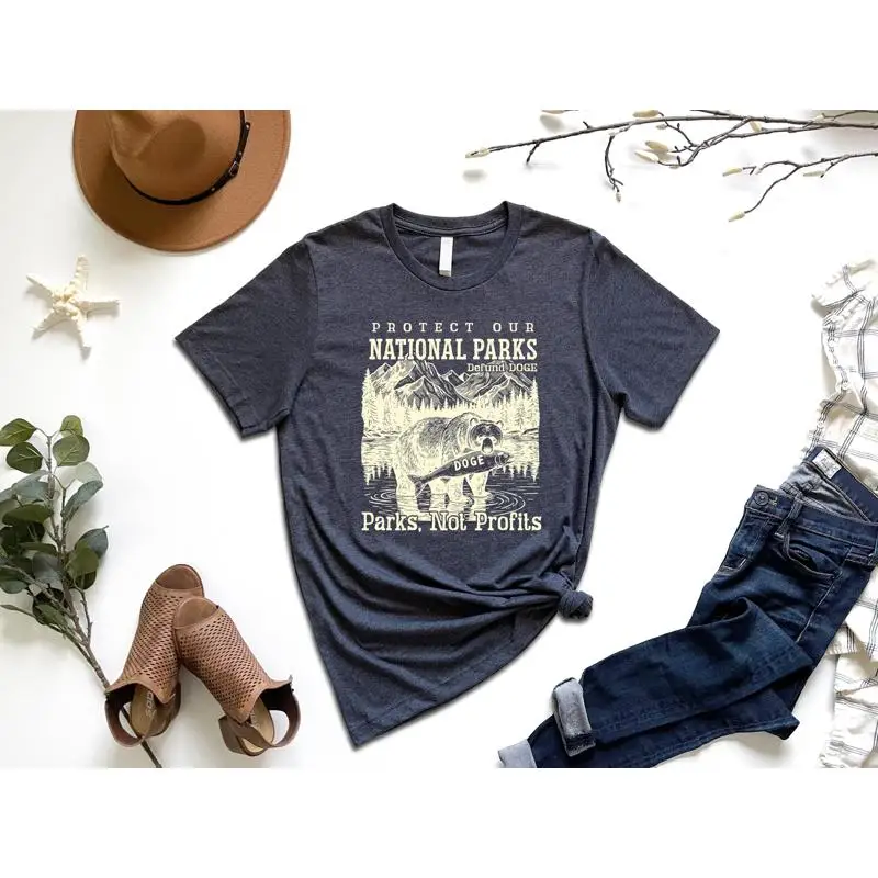 Proteja nuestros parques nacionales camiseta amante del parque conservación natural Granola chica Camping