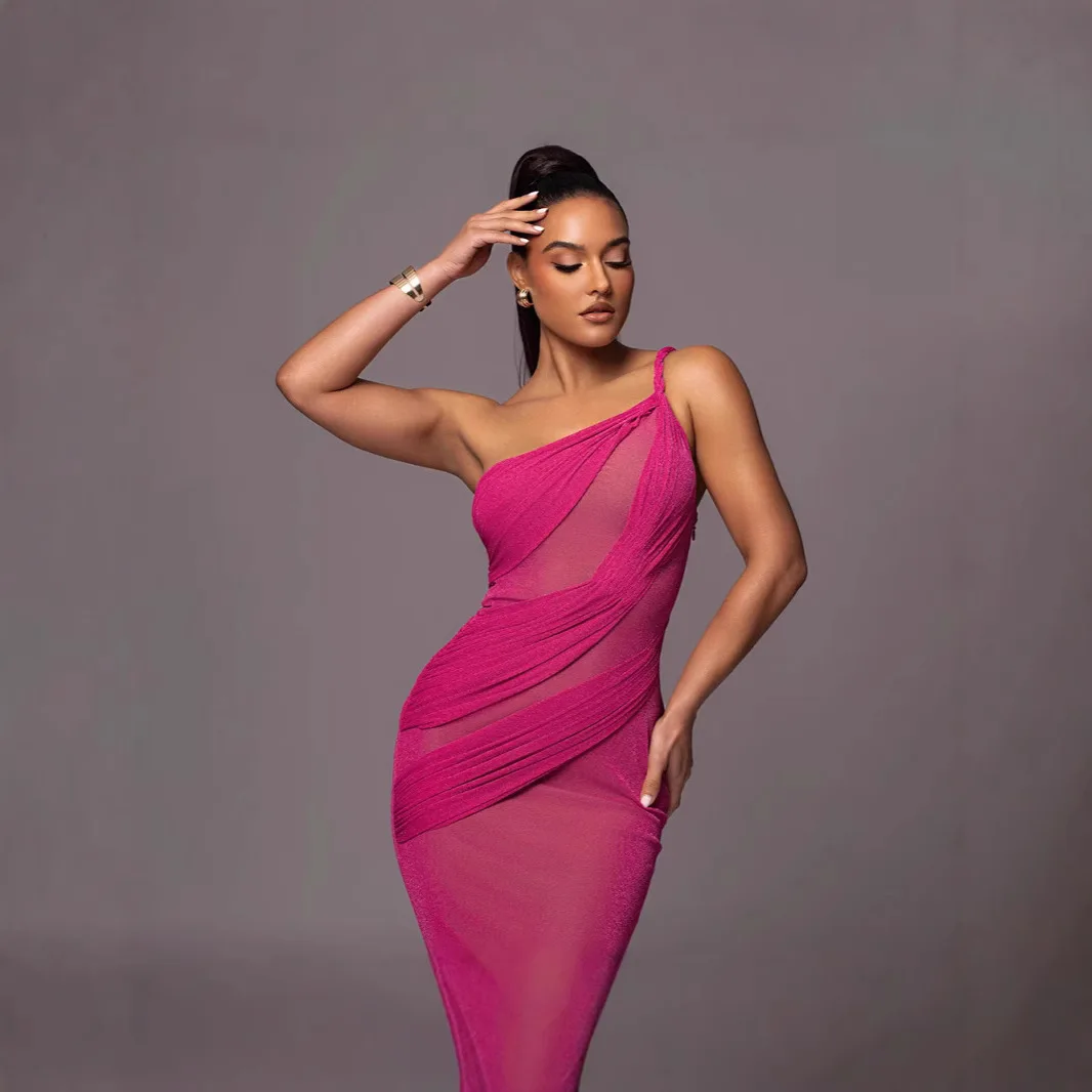 

2025 Women's Solid Color Sexy and Fashionable One Shoulder Sleeveless Dress, Slim Fit Backless Long Dress