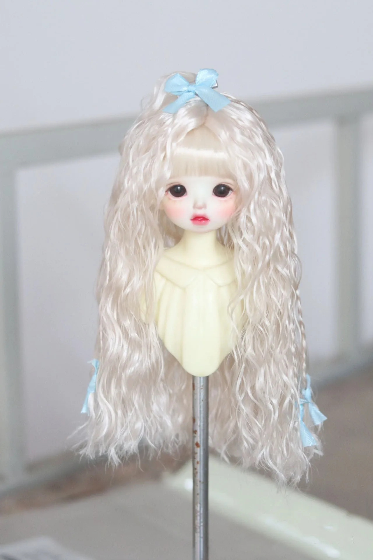 

1/6 BJD Milk Silk Doll Wig, Light Colored Small Roll Free Shipping