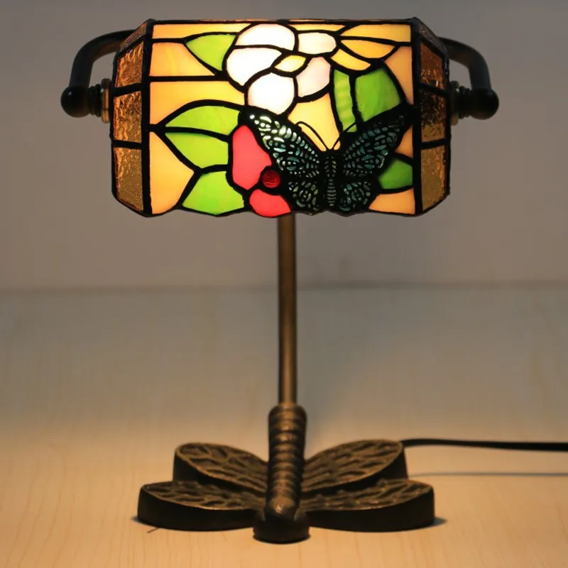 Creative Vintage Dragonfly Tiffany Colored Glass Lamp Living Room Dining Room Bedroom Eye Protection Decoration Bank Table Lamp