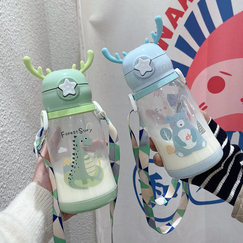 Cartoon Antlers Water Bottle For Kids Sippy Cups Water Bottle With Straw Baby Water Feeding Cups Portable Leakproof Water Bottle