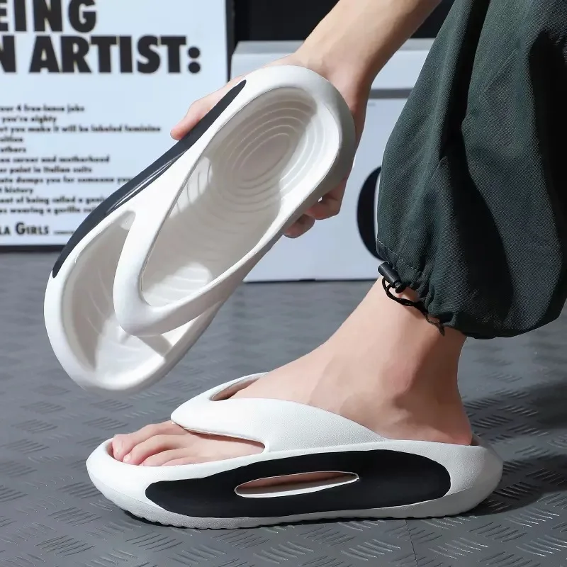 

Высококачественные шлепанцы для мужчин летом, устойчивые к скольжению и легко шагировать, знаменитые в Интернете повседневные тапочки на толстой подошве для женщин