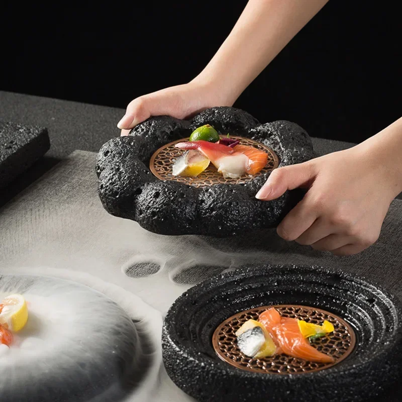 Hotel Dry Ice Plate Smoked Barbecue Planet Bowl Volcanic Stone Coal Ball Plate Molecular Cuisine Plate Concept Tableware