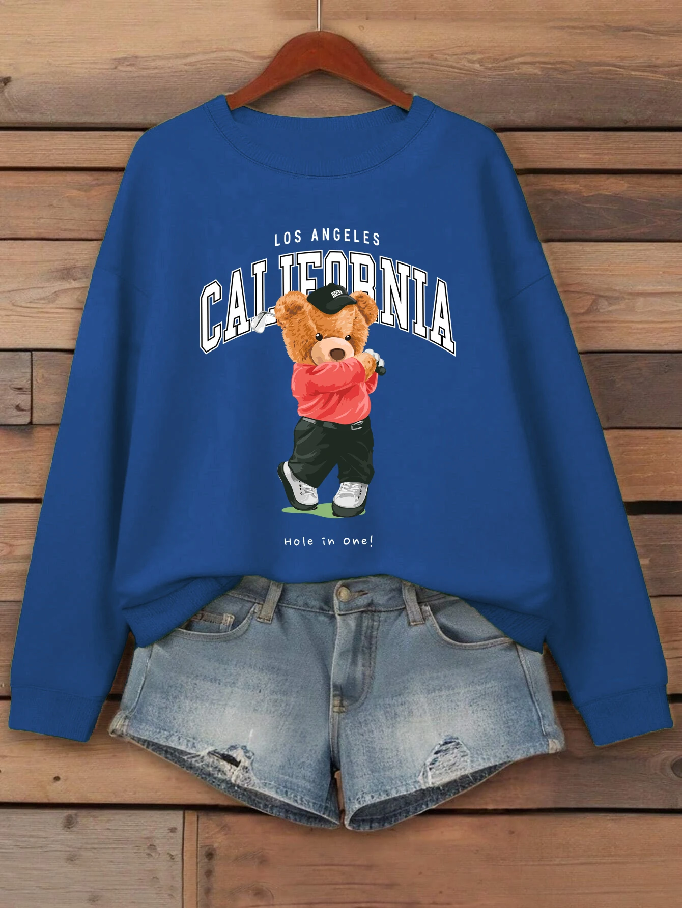 Oso jugando Golf lindos dibujos animados impresión mujeres jerseys Hip Hop Casual sudaderas otoño ropa deportiva suelta ropa de lana