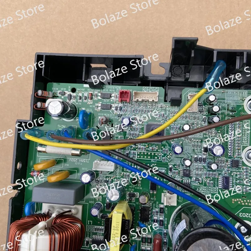 Suitable for frequency conversion air conditioning machine motherboard Ryoshizujing Kaidisofu Garden general electrical box