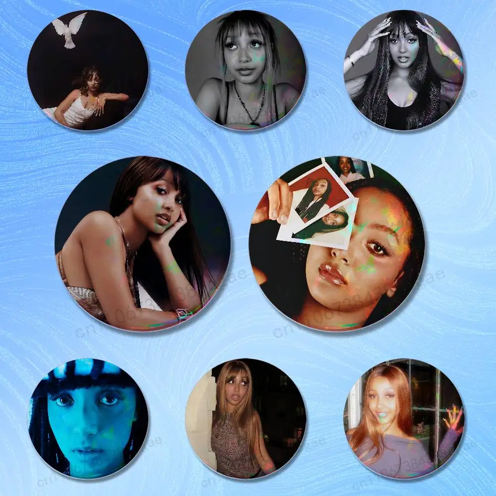 

Singer P-PinkPantheres Cute Badges 25 32 44 58 75 mm Brooch Fashion Jewelry Decor Clothes Hat Accessories Badge Lover Gifts