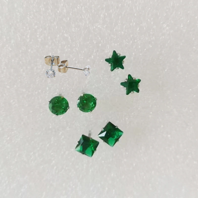 3 Paar Ohrstecker mit grünem Glas-Kristall, rund, sternförmig, quadratisch, aus 316L-Edelstahl, IP-beschichtet, farbecht und allergiefrei – Detail 3
