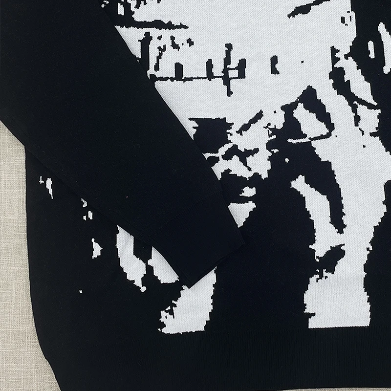 كنزة رجالية مطبوعة بلون أسود نقي وسيم ، كنزة صوفية كلاسيكية ، جاكيت ناعم ودافئ ، نمط بانك فضفاض مريح ، توبات غير رسمية ، جديدة ،