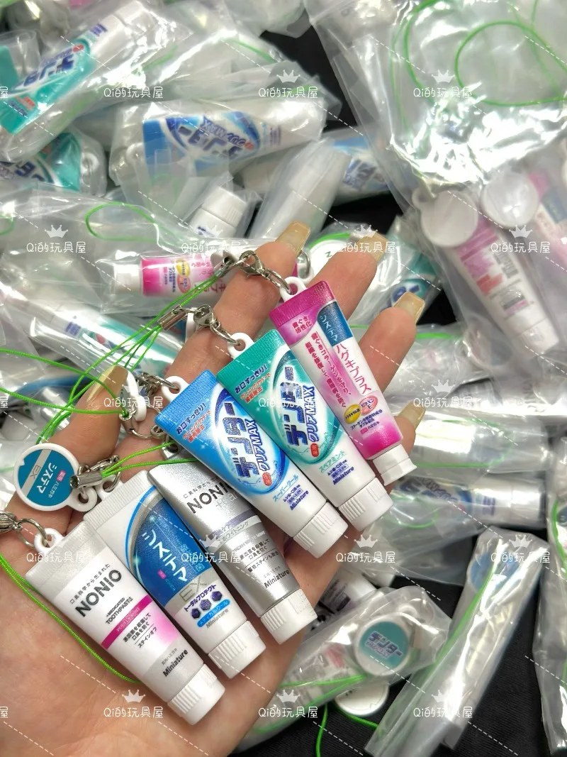 BANDAI Miniature Simulation Toothpaste Pendant Gashapon Keychain Doll Modeling