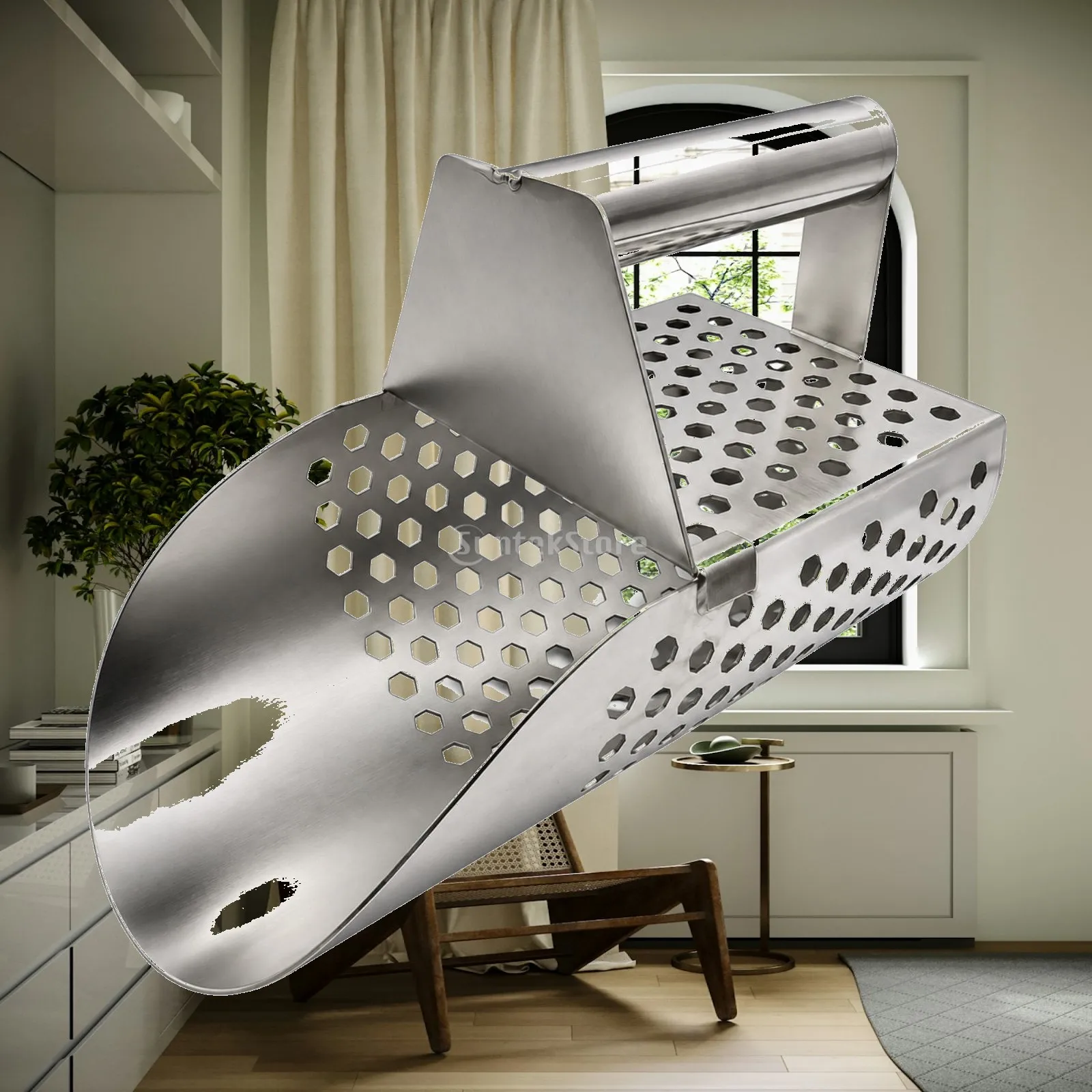 Sand Sifter Compact Hand-Held Sand Scoop with Perforated Basket Treasure Finder Scoop Long-Lasting for Beachcombers