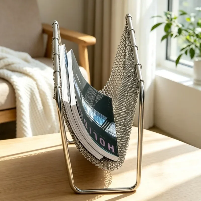 Simple rectangular metal grid magazine rack model room home improvement storage bookshelf newspaper basket