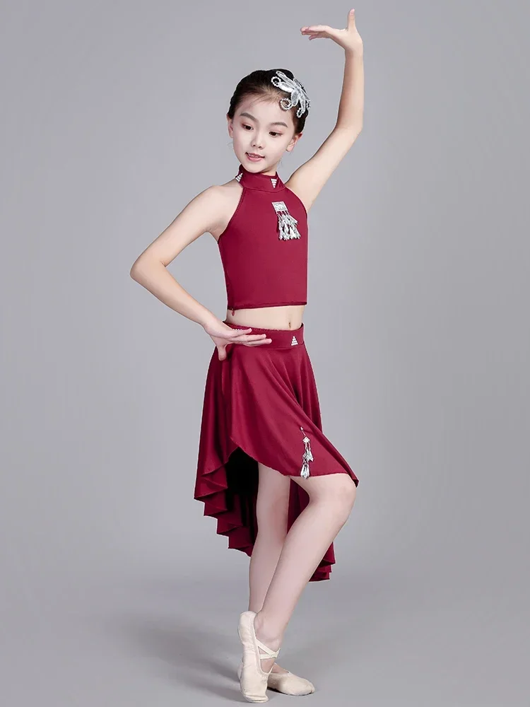 Nowa mniejszość paw taniec Dai kostium taneczny kostium wydajnościowy dziewczyny rybi ogon odzież do tańca ludowego tancerz hmong