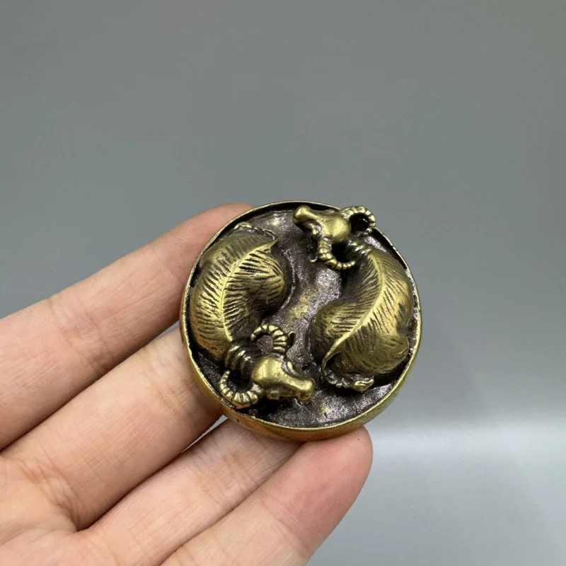 Antique Collectible Bronze Ornament: 