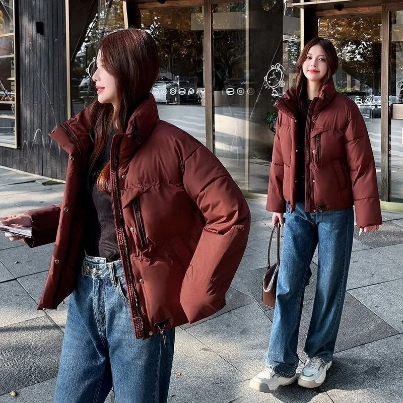 Versione coreana Piumino da donna Parka Short2025New Colletto alla coreana Giacca imbottita in cotone caldo Capispalla spesso Cappotto da donna in pane Top