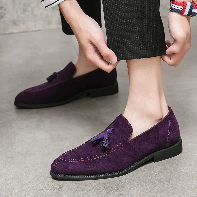 Brand Designer Men Suede Leather Shoes Vintage Purple Tassel Loafers Men Moccasins Casual Flats Slip-On Men\'s Social Dress Shoes