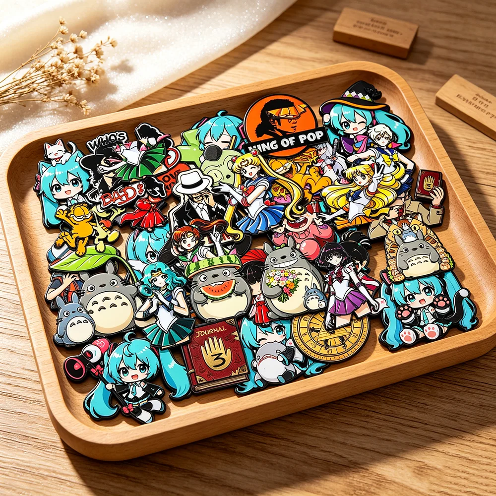 Emaille-Pin-Brosche-Set, Anime-Cartoon-Überraschungsversand, Wunschgabe, Metallabzeichen für Rucksack-Fan-Kollektion, Zufällig, 20 Stück – Detail 1
