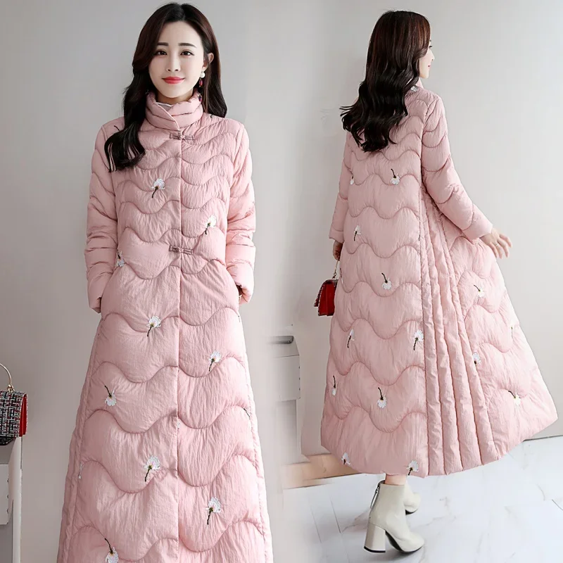 2024 Winter women vintage robe cotton-parkas coats embroidery floral long jacket Chinese style clothing women warm parkas 11881