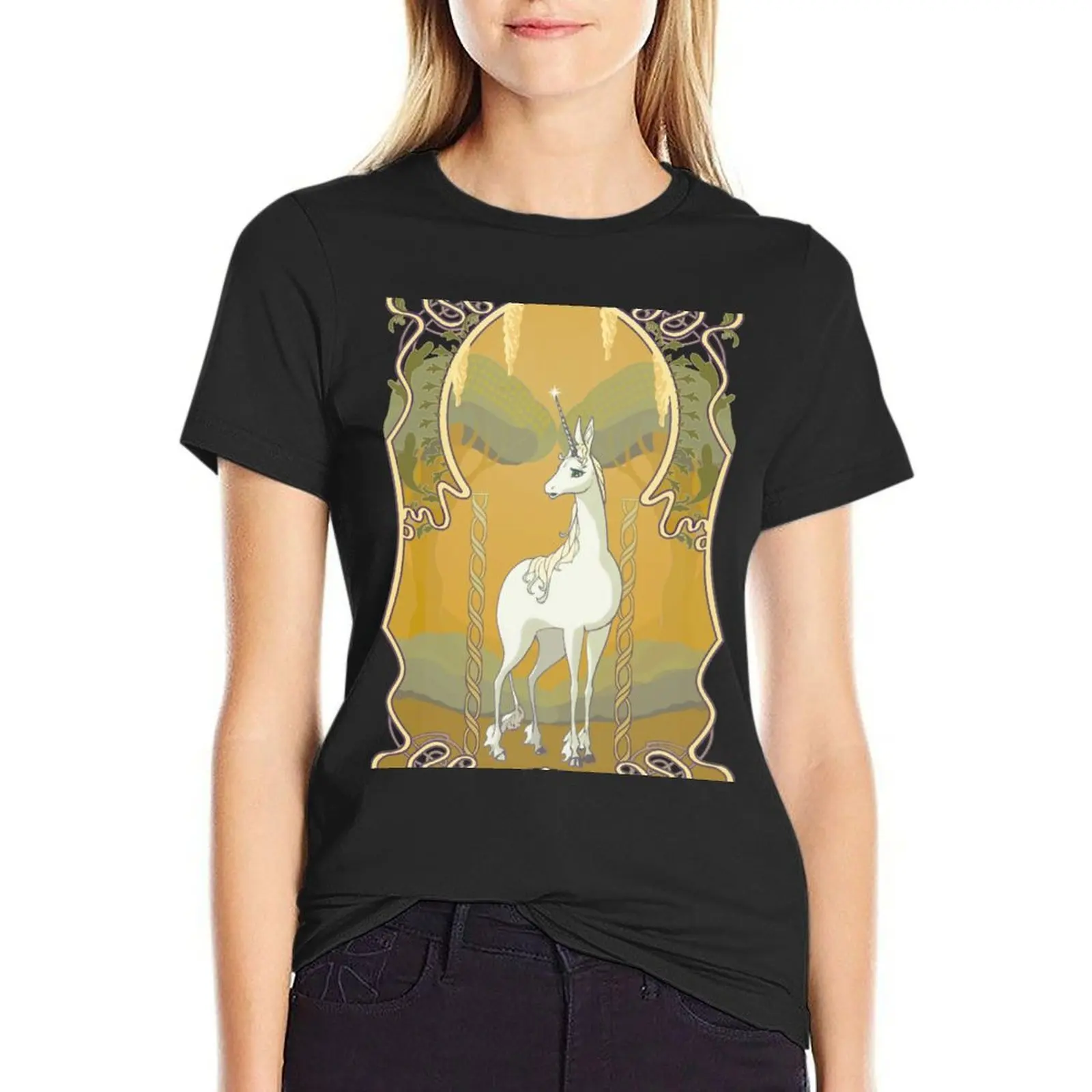 Camiseta de The Last Unicorn Art Nouveau para mujer, ropa kawaii, blusa bonita, camisetas de talla grande, ajuste suelto