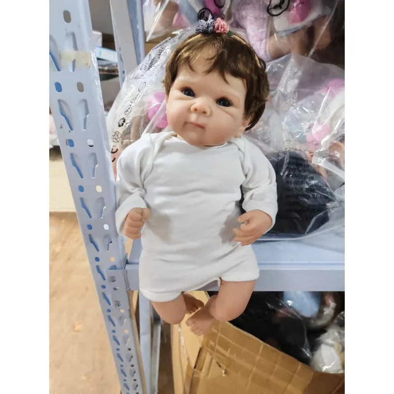 Lalka Reborn Baby Bettie, 45 cm, miękki bawełniany korpus, włosy 3D, ręcznie przysadzone.