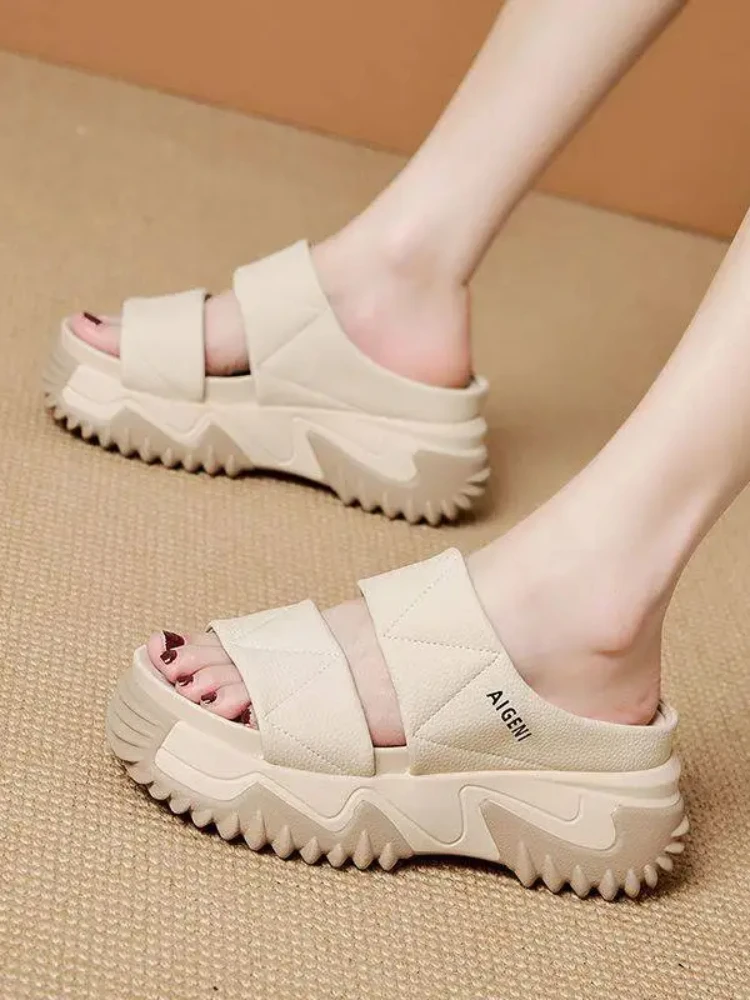 Soft Leather Slippers Women  New Indoor Outdoor Thick Sole Fashion Slippers Anti Slip Trend Flat Shoes Wear-resistant Mules