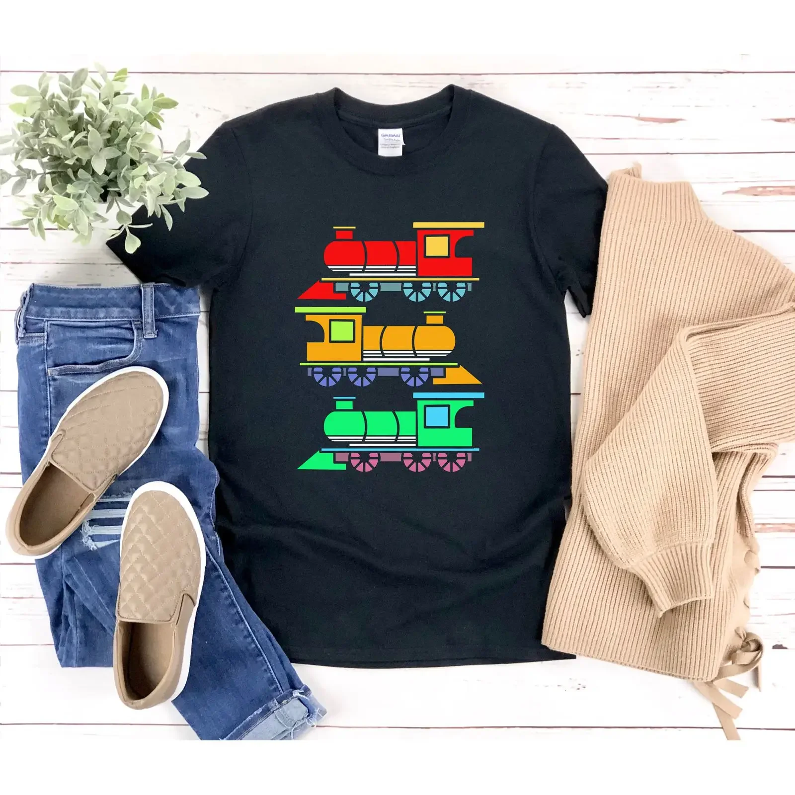 Cute Train Lover T Shirt Colorful Locomotive s For Kids Boys Enthusiasts vintage Washed streetwear Stylish Unisex Stretched