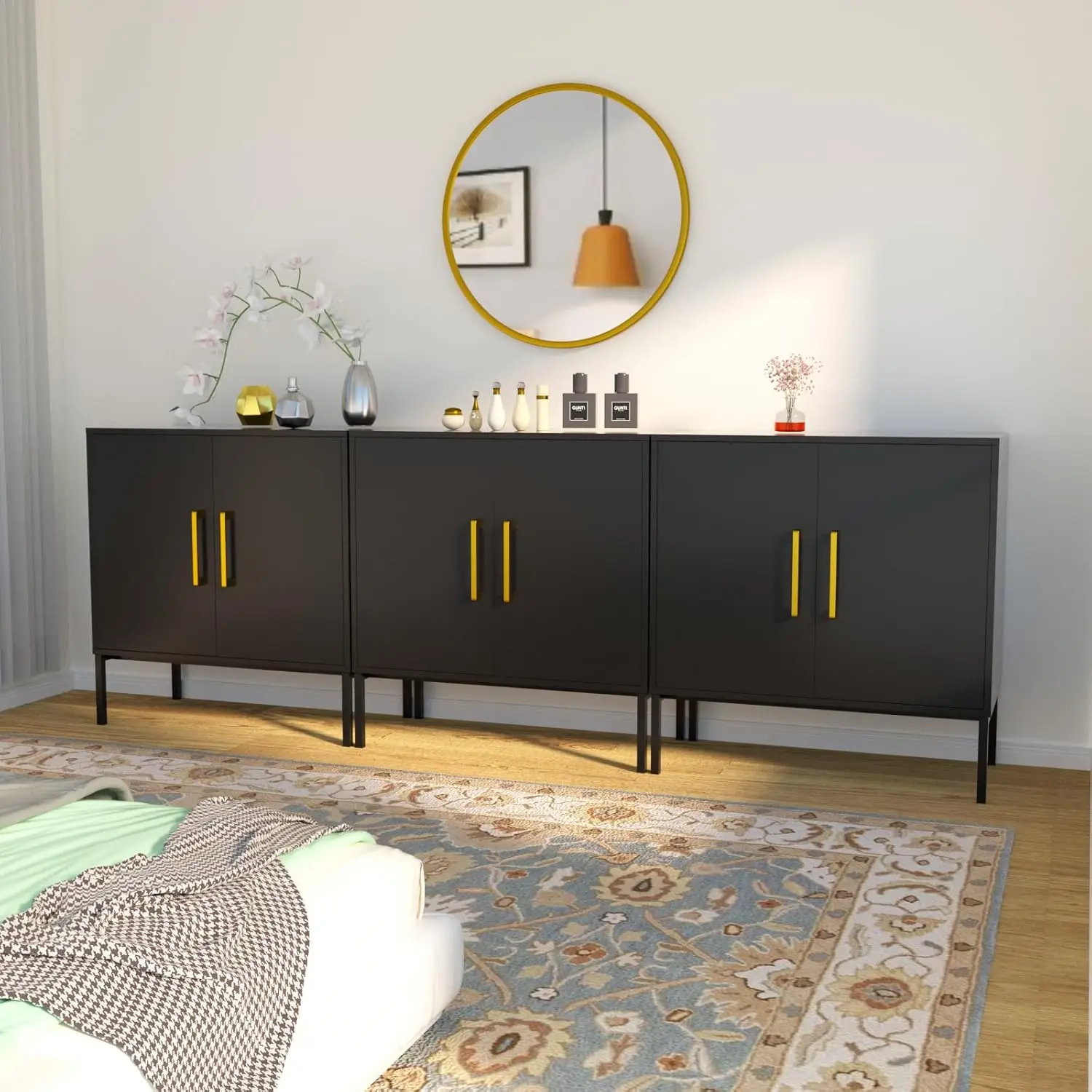 ตู้ไซด์บอร์ดบุฟเฟ่ต์พร้อมชั้นวางปรับระดับได้ สีดำทอง โมเดิร์น ทำจากไม้ สำหรับห้องนั่งเล่น ห้องครัว ทางเดิน ชุด 3 ชิ้น