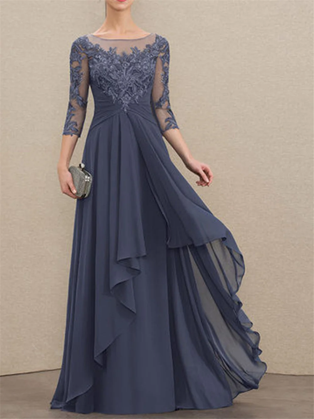 

A-Line Vintage Tiered 3/4 Length Sleeve Scoop Floor-Length Zipper-Up Evening Dress With Appliques