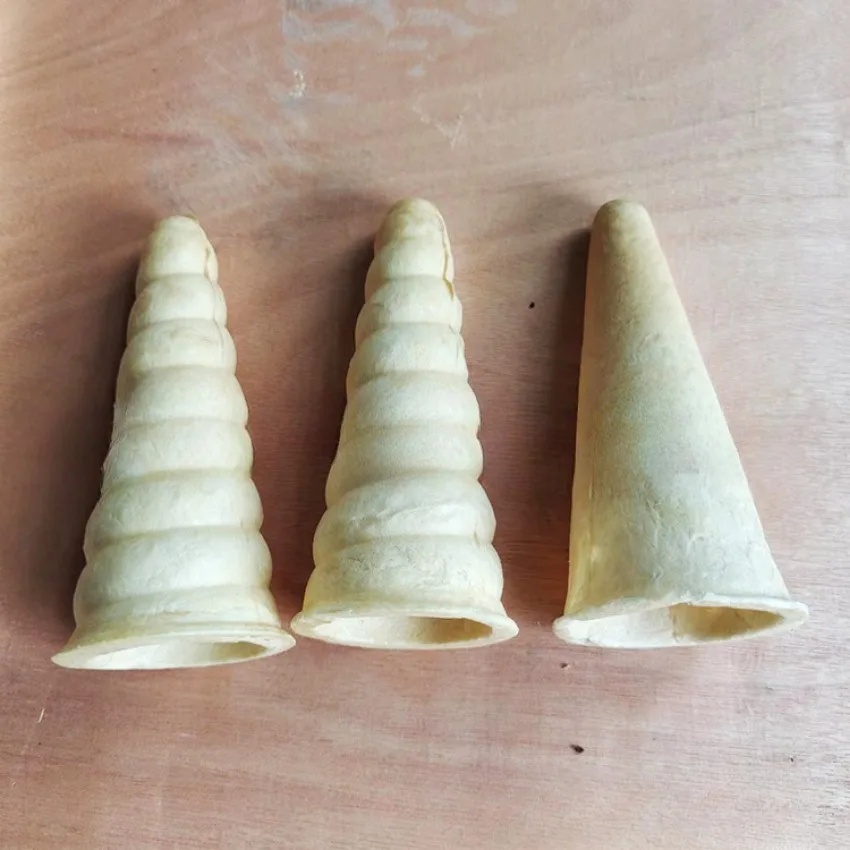 Electric Edible ice-cream cone shell Forming machine, Hand-held Pizza cone Maker and Spiral Pizza Dough Press mold and Machine