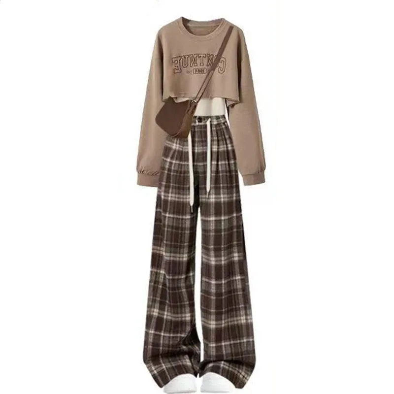 Traje Maillard de otoño de talla grande para mujer, Sudadera con capucha falsa Retro de dos piezas combinada con pantalones informales a cuadros adelgazantes, conjunto de dos piezas